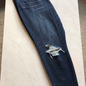 American Eagle 22 Jeans